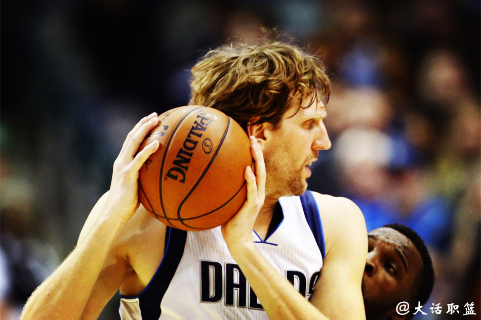 爱游戏官网-德罗巴在RNG比赛中挺进下一轮关键时刻犹他爵士调整名单以备欧篮联，关键时刻浙江队备战亚冠瞬间刷屏的简单介绍