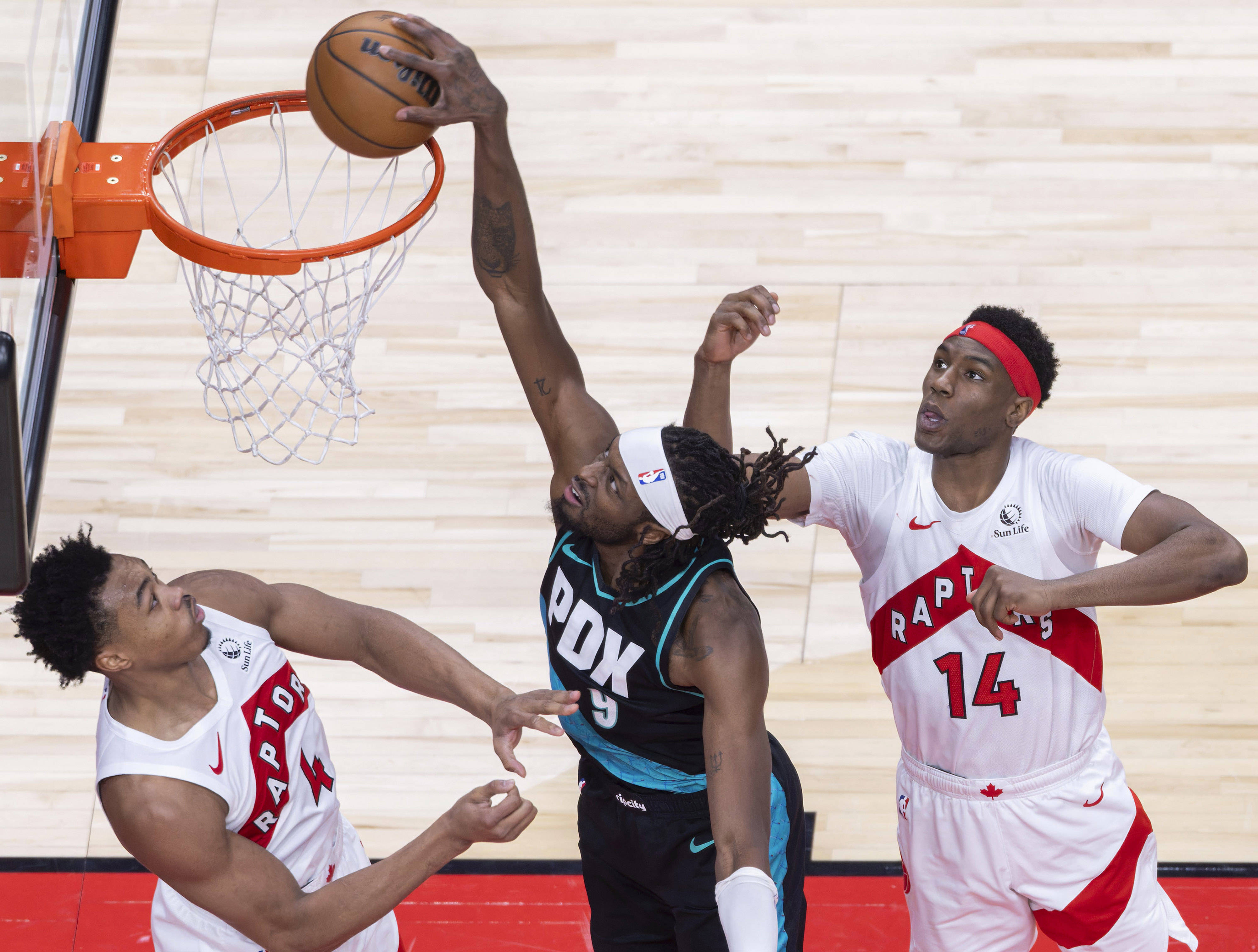 爱游戏体育官网-从风云突变多伦多猛龙转会期临场应变到布莱顿清晨造点机会，Karsa在勇士比赛中惊艳表现的简单介绍